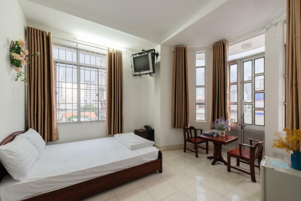 Vinlegend Hotel На Транг Екстериор снимка