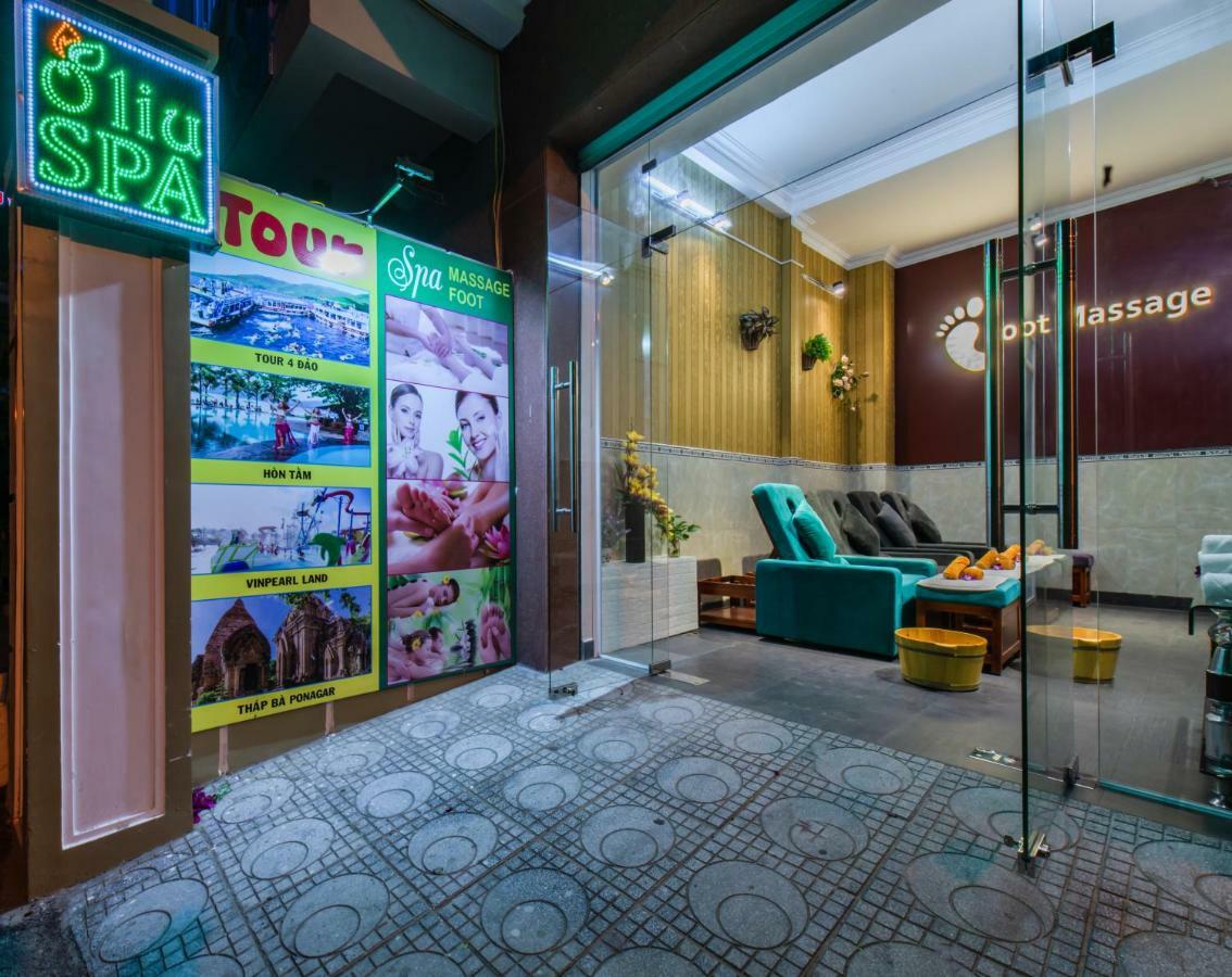 Vinlegend Hotel На Транг Екстериор снимка